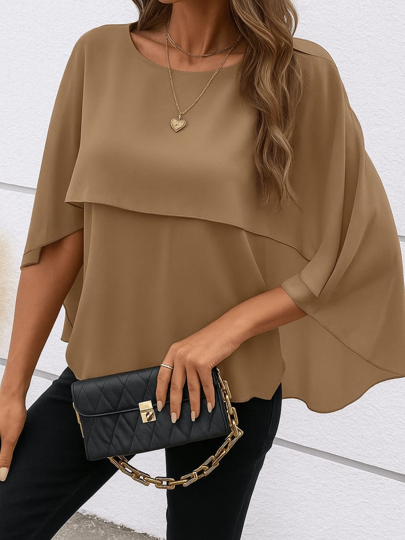 Blusa Feminina com Sobreposição Assimétrica Efeito Capa - Mallory