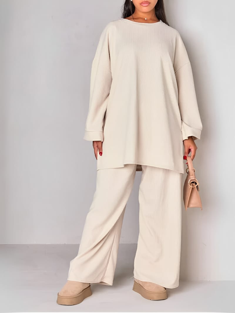 Conjunto Veludo Cotelê Suéter Oversized e Calça Wide Leg – Indira