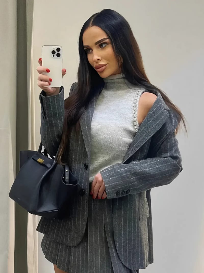 Blazer Feminino Oversized Riscas de Giz com Botões - Francine