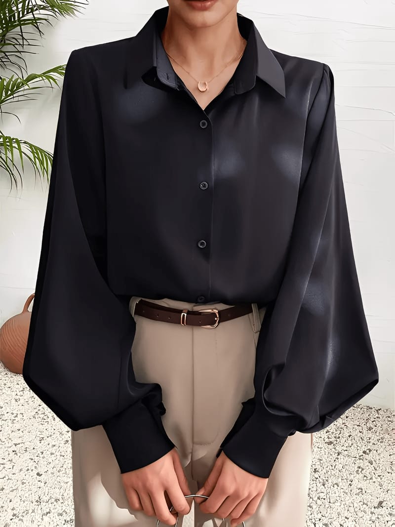 Camisa em Tecido Estruturado com Manga Lanterna e Gola Lapela – Scarllet
